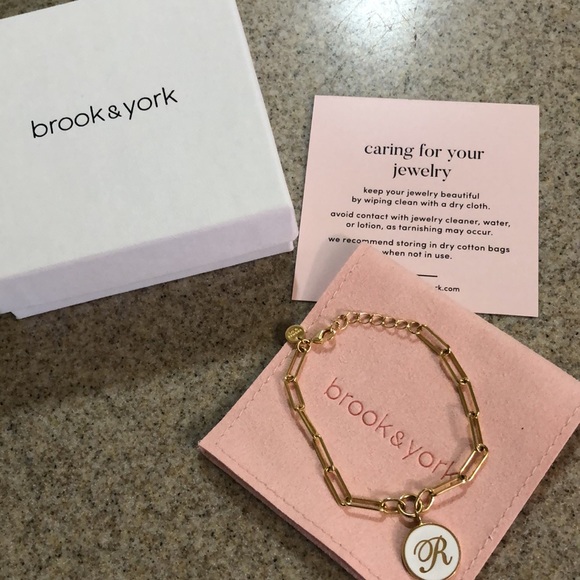 Brook&York Callie white enamel bracelet new in box - Picture 10 of 13